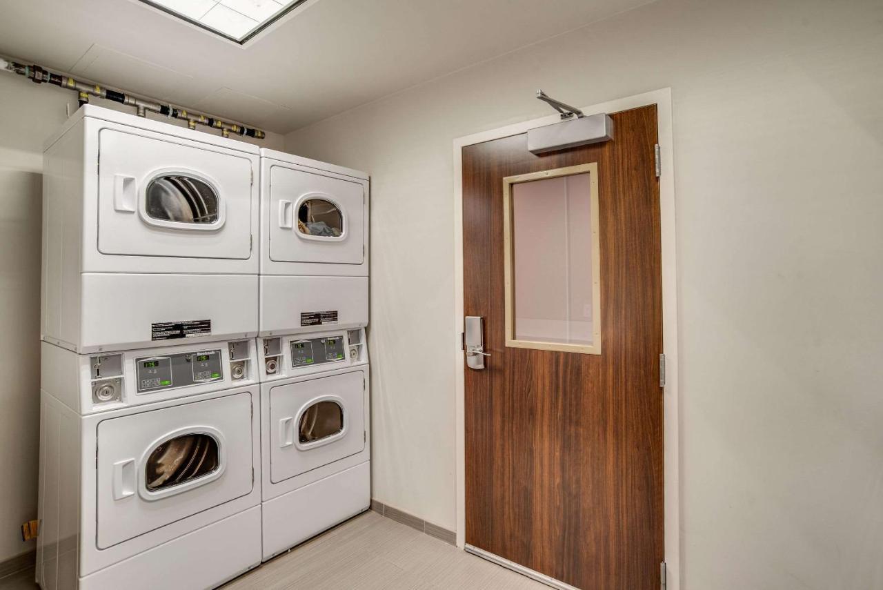 Mainstay Suites Carlisle - Harrisburg Εξωτερικό φωτογραφία